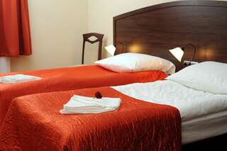 Отель Hotel Nekla Некла Двухместный номер с 1 кроватью или 2 отдельными кроватями-16